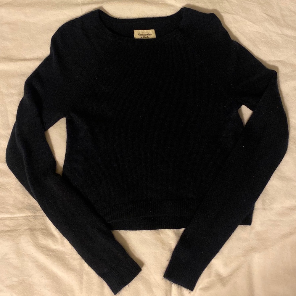 Abercrombie and Fitch Navy Blue Cropped Sweater